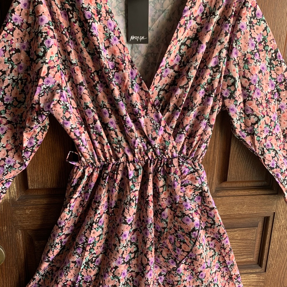 NWT Nasty Gal pink floral frilly faux wrap dress - Picture 10 of 16